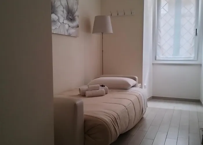 La Casa Di Ludovica All'appio Latino Apartamento Roma